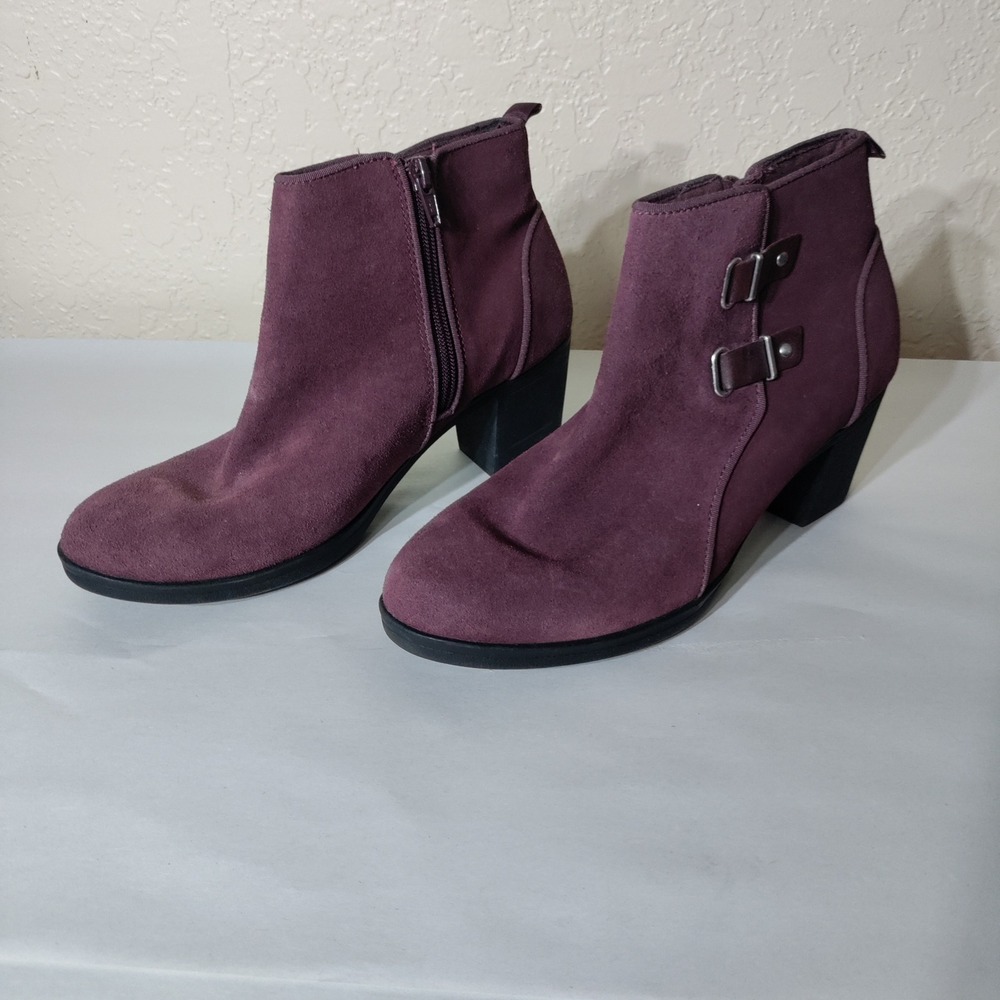 Clarks‎ Collection Burgundy Suede Buckle Ankle Boots 26104701 Womens 9M